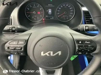 Photo 18 Kia Stonic  1.0 T-GDi 100 ch ISG BVM6 Blue Edition