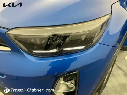 Photo 13 Kia Stonic  1.0 T-GDi 100 ch ISG BVM6 Blue Edition