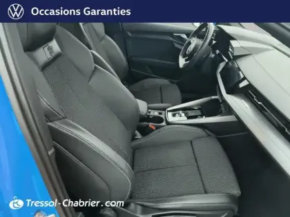 Photo 8 Audi A3  Sportback 35 TFSI Mild Hybrid 150 S tronic 7 S Line