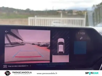 Photo 13 Citroën C4  PureTech 130ch S&S Shine EAT8