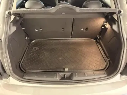 Photo 6 Mini Mini  5 Portes Cooper 136ch Edition Premium BVA7