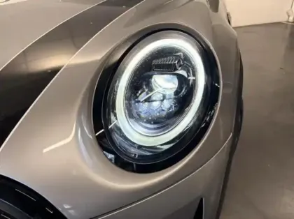 Photo 9 Mini Mini  5 Portes Cooper 136ch Edition Premium BVA7