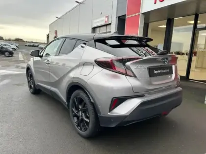 Photo 9 Toyota C-HR  122h Graphic 2WD E-CVT