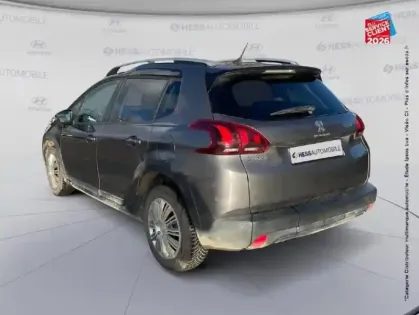 Photo 7 Peugeot 2008  1.2 PureTech 82ch E6.c Signature S&S