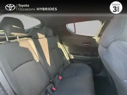 Photo 6 Toyota C-HR  122h Dynamic 2WD E-CVT