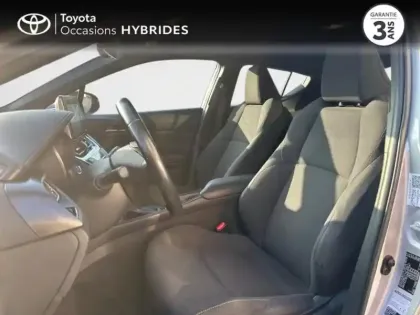 Photo 10 Toyota C-HR  122h Dynamic 2WD E-CVT