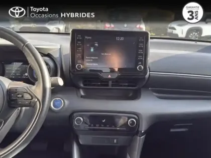 Photo 14 Toyota Yaris  116h Design 5p MY22