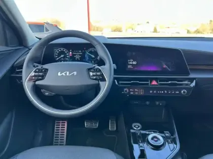Photo 8 Kia Niro  1.6 GDi 129ch HEV Premium DCT6