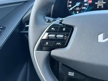 Photo 10 Kia Niro  1.6 GDi 129ch HEV Premium DCT6