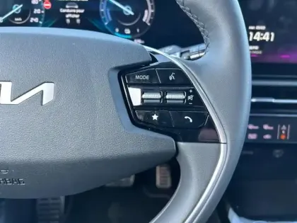 Photo 11 Kia Niro  1.6 GDi 129ch HEV Premium DCT6