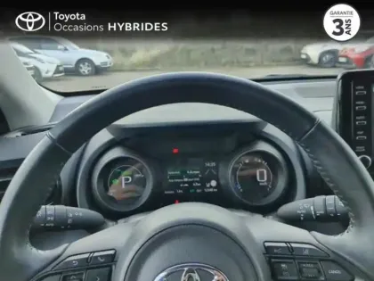 Photo 12 Toyota Yaris  116h Design 5p MY22
