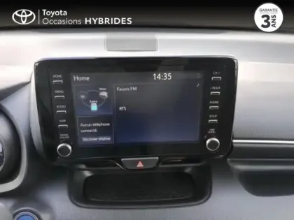 Photo 14 Toyota Yaris  116h Design 5p MY22