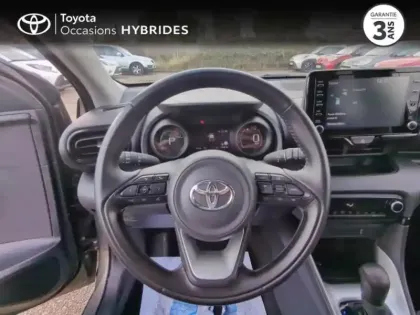 Photo 8 Toyota Yaris  116h Design 5p MY22