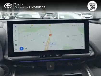 Photo 14 Toyota C-HR  2.0 Hybride Rechargeable 225ch Collection NG23