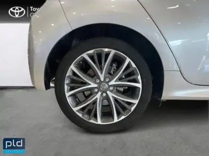 Photo 10 Toyota Yaris  116h Collection 5p MC24