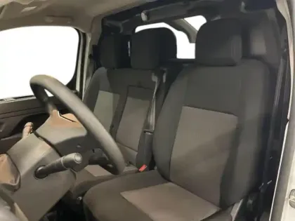 Photo 12 Toyota Proace  Long Double 2.0 D-4D 140 Start Pack Confort MC24