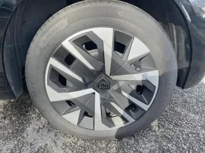 Photo 10 Peugeot 208  1.2 100ch S&S Style