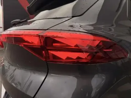 Photo 8 Cupra Terramar  1.5 eTSI Hybrid 150ch V DSG7