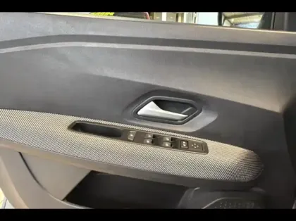 Photo 14 Dacia Sandero  1.0 TCe 90ch Expression