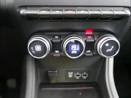 Photo 26 Renault Captur Gén. II (HJB) Ph1 NG Techno 5