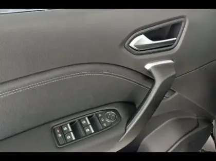 Photo 9 Renault Captur  1.0 TCe 90ch Techno