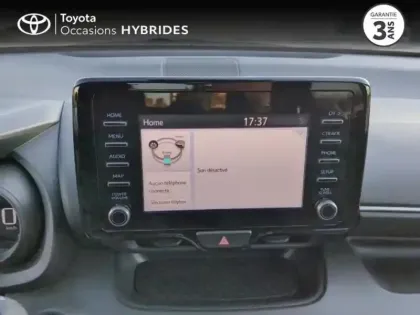 Photo 14 Toyota Yaris  116h Design 5p