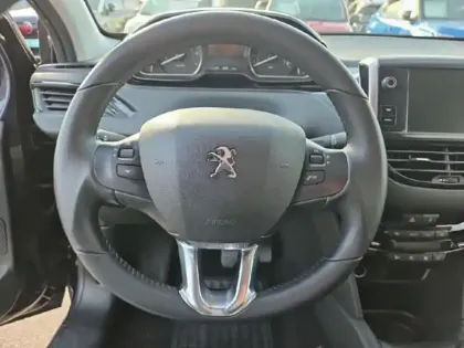 Photo 12 Peugeot 208  1.2 PureTech 82ch Style 5p