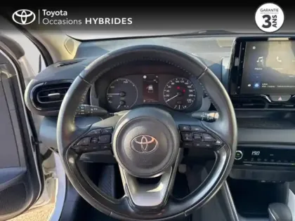 Photo 12 Toyota Yaris  116h Dynamic 5p MC24