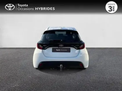 Photo 18 Toyota Yaris  116h Dynamic 5p MC24