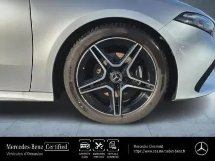 Photo 9 Mercedes Classe A  200 163ch AMG Line 7G-DCT
