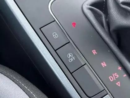 Photo 13 Seat Arona  1.0 EcoTSI 115ch Start/Stop Style DSG Euro6d-T