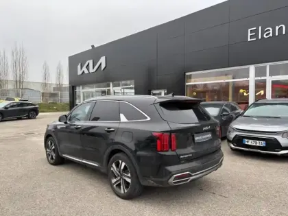 Photo 6 Kia Sorento  1.6 T-GDi 230ch HEV Design BVA6 4x2 7 places