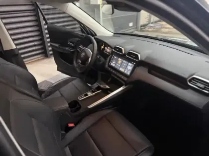 Photo 9 Mg ZS  Hybrid+ 197ch Luxury