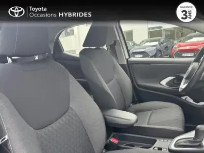 Photo 5 Toyota Yaris  116h Dynamic 5p MY22