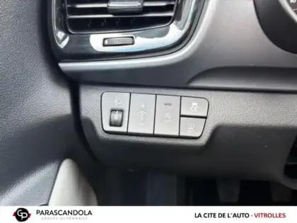Photo 13 Kia Stonic  1.0 T-GDi 120ch MHEV Launch Edition Business iBVM6