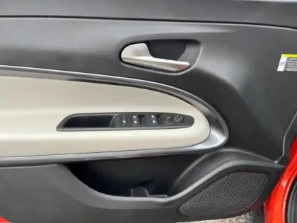 Photo 11 Fiat 600  e 156ch 54kWh La Prima