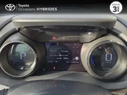 Photo 13 Toyota Yaris  116h Iconic 5p MY21