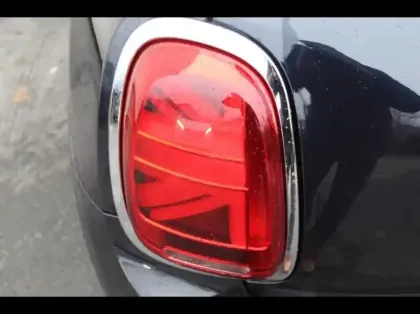 Photo 6 Mini Mini  Cooper 136ch Edition Greenwich BVA7 109g