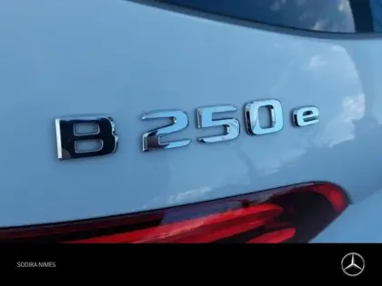 Photo 12 Mercedes Classe B  250 e 163+109ch AMG Line 8G-DCT