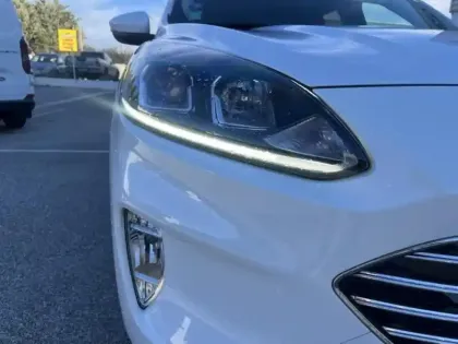 Photo 5 Ford Kuga  2.5 Duratec 190ch FHEV E85 Titanium BVA