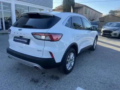 Photo 10 Ford Kuga  2.5 Duratec 190ch FHEV E85 Titanium BVA