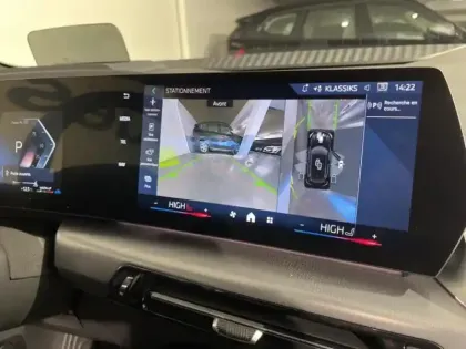 Photo 10 BMW Serie 2 Série 2 ActiveTourer 218i 136ch M Sport DKG7