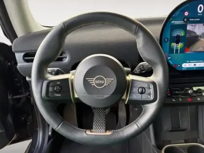 Photo 11 Mini Cooper  3 Portes C 156ch Classic DKG7