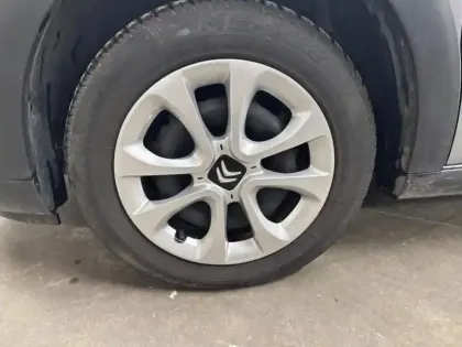 Photo 10 Citroën C3  1.5 BlueHDi 100ch S&S Feel E6.d