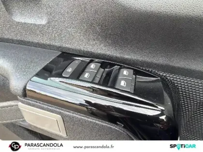 Photo 14 Citroën C3  1.2 PureTech 110ch S&S Shine EAT6