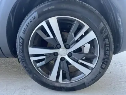 Photo 9 Peugeot 3008  1.2 PureTech 130ch Allure S&S