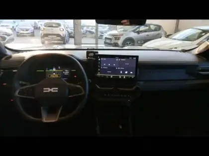 Photo 8 Dacia Duster  1.6 hybrid 140ch Journey