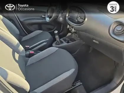 Photo 10 Toyota Aygo  X 1.0 VVT-i 72ch Dynamic