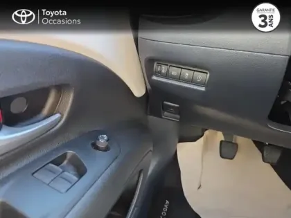 Photo 8 Toyota Aygo  X 1.0 VVT-i 72ch Dynamic