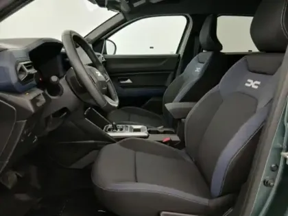 Photo 13 Dacia Duster  1.6 hybrid 140ch Journey